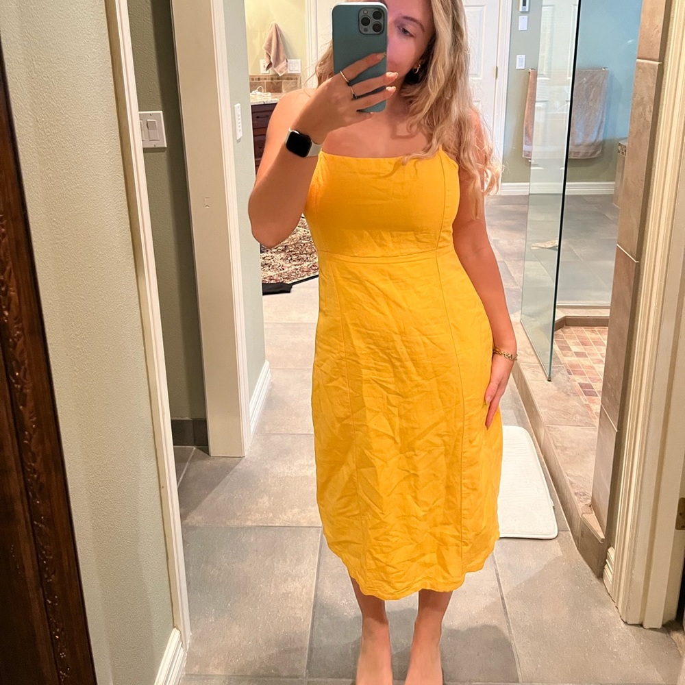 Yellow tie back dress